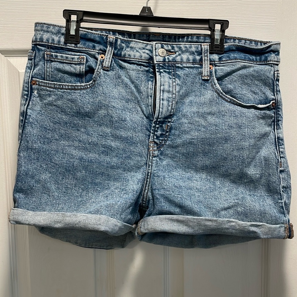 Old Navy denim shorts